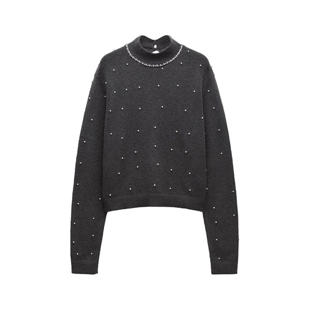 ZARA KNIT SWEATER WITH PEARLS🩵